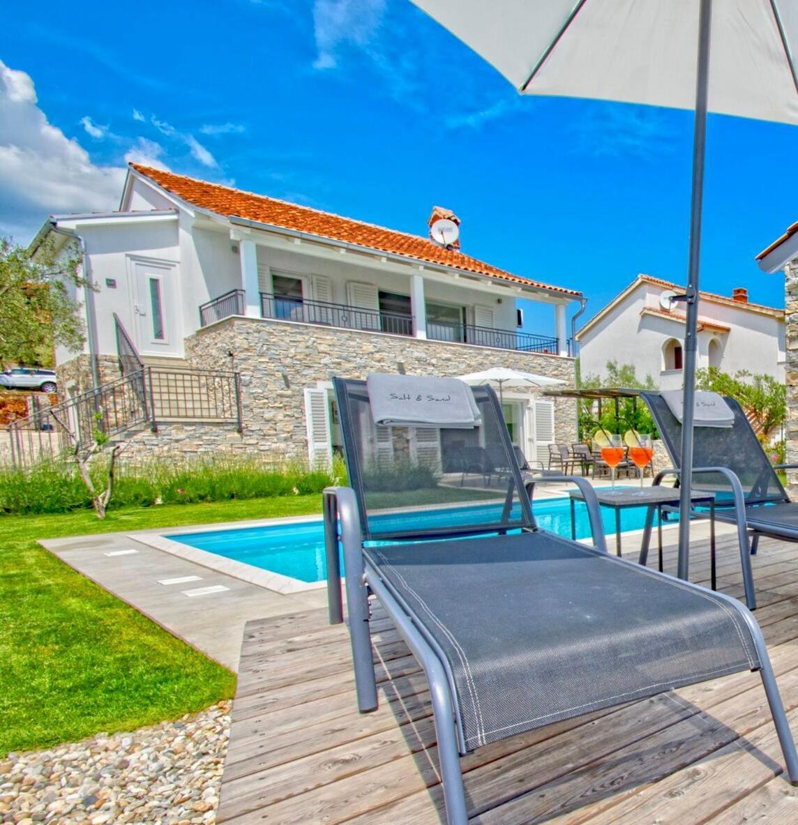 Salt&Sand Villa Kornić Exteriör bild