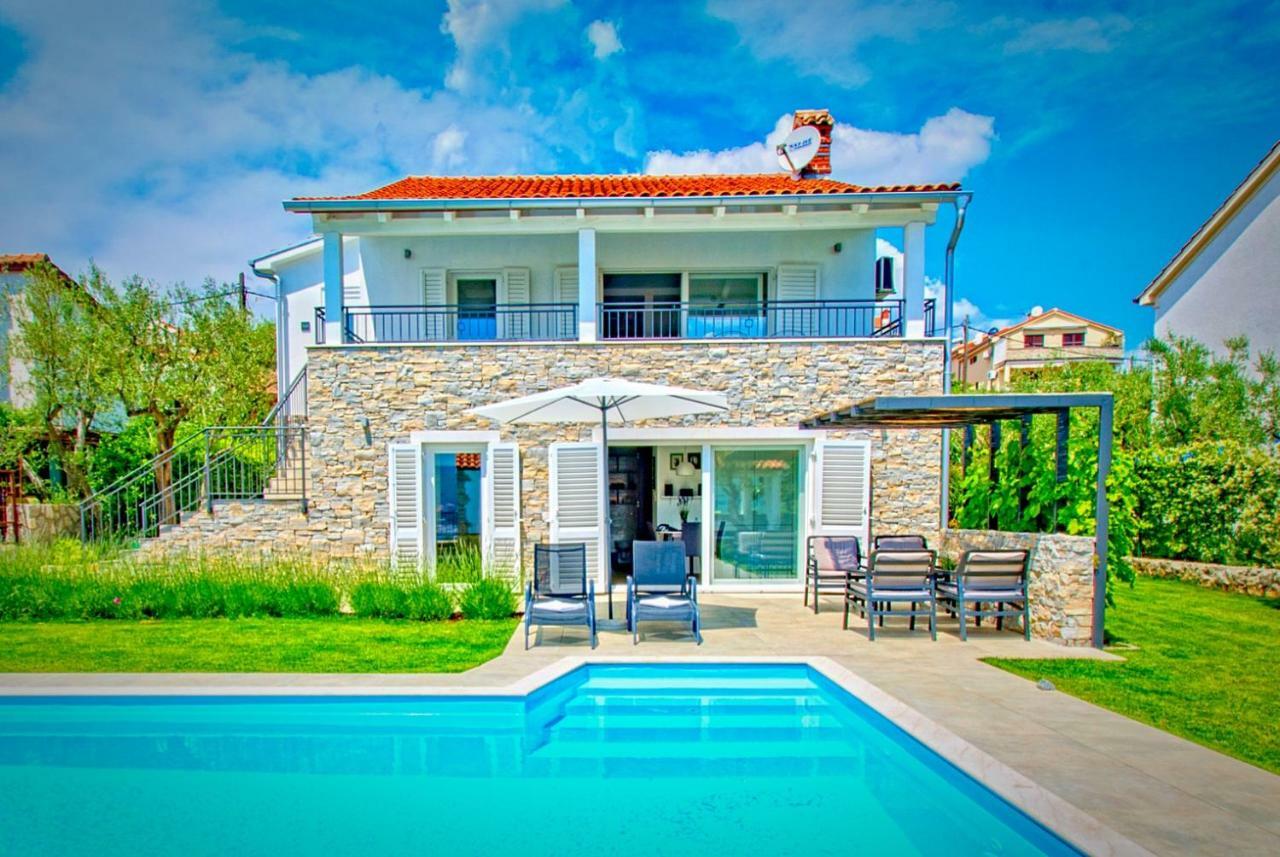 Salt&Sand Villa Kornić Exteriör bild
