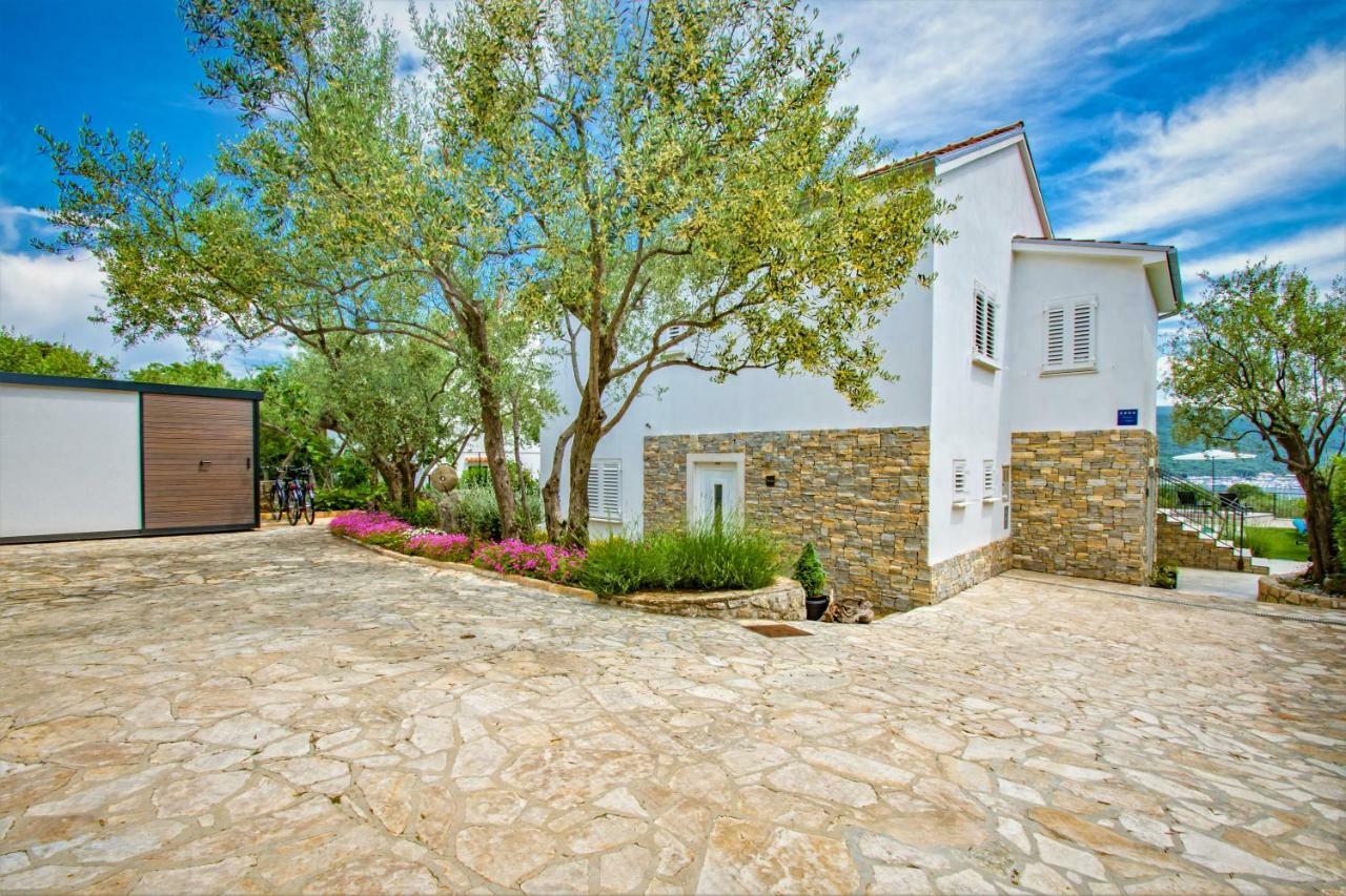 Salt&Sand Villa Kornić Exteriör bild